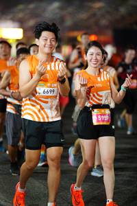 BIB: 6699, 5959
                            <button type="button" onclick="openModal(23063901)" class="btn btn-primary btn-sm float-right btn-popup" data-toggle="modal" data-target=".modal-high-quality">
                        <i class="fas fa-shopping-cart"></i> Add to Cart
                    </button>
                                            <button type="button" onclick="isThisMe(23063901, true)" class="btn btn-success btn-sm float-right btn-popup btn-isme hidden" data-toggle="tooltip" data-placement="bottom" title="นี่คือรูปของคุณใช่ไหม คลิกที่นี่เพื่อเอาเข้าอัลบั้ม">
                        <i class="fas fa-plus"></i> Add to album
                    </button>
                    <button type="button" onclick="isThisMe(23063901, false)" class="btn btn-warning btn-sm float-right btn-popup btn-isnotme hidden">
                        <i class="fas fa-ban"></i> Remove from album
                    </button>